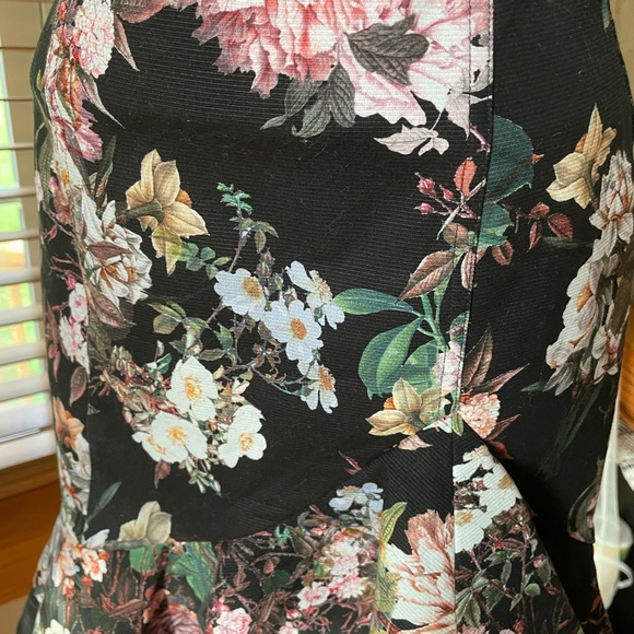 Floral Dress - Picture 4 of 4